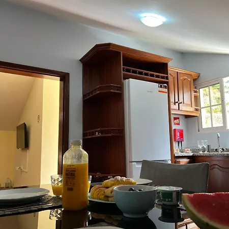 Pana House Calheta (Madeira)