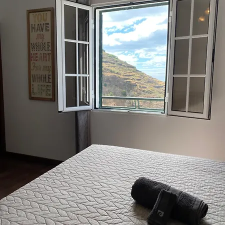Pana House Apartment Calheta (Madeira)