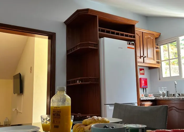 Pana House Calheta (Madeira)