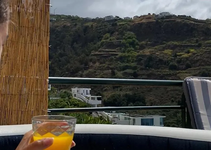 Pana House Calheta (Madeira)